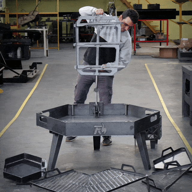 BBQ Fire Pit Station, DXF+PDF Files for CNC